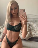 Анкета проститутки Каролина - метро Басманный, возраст - 27